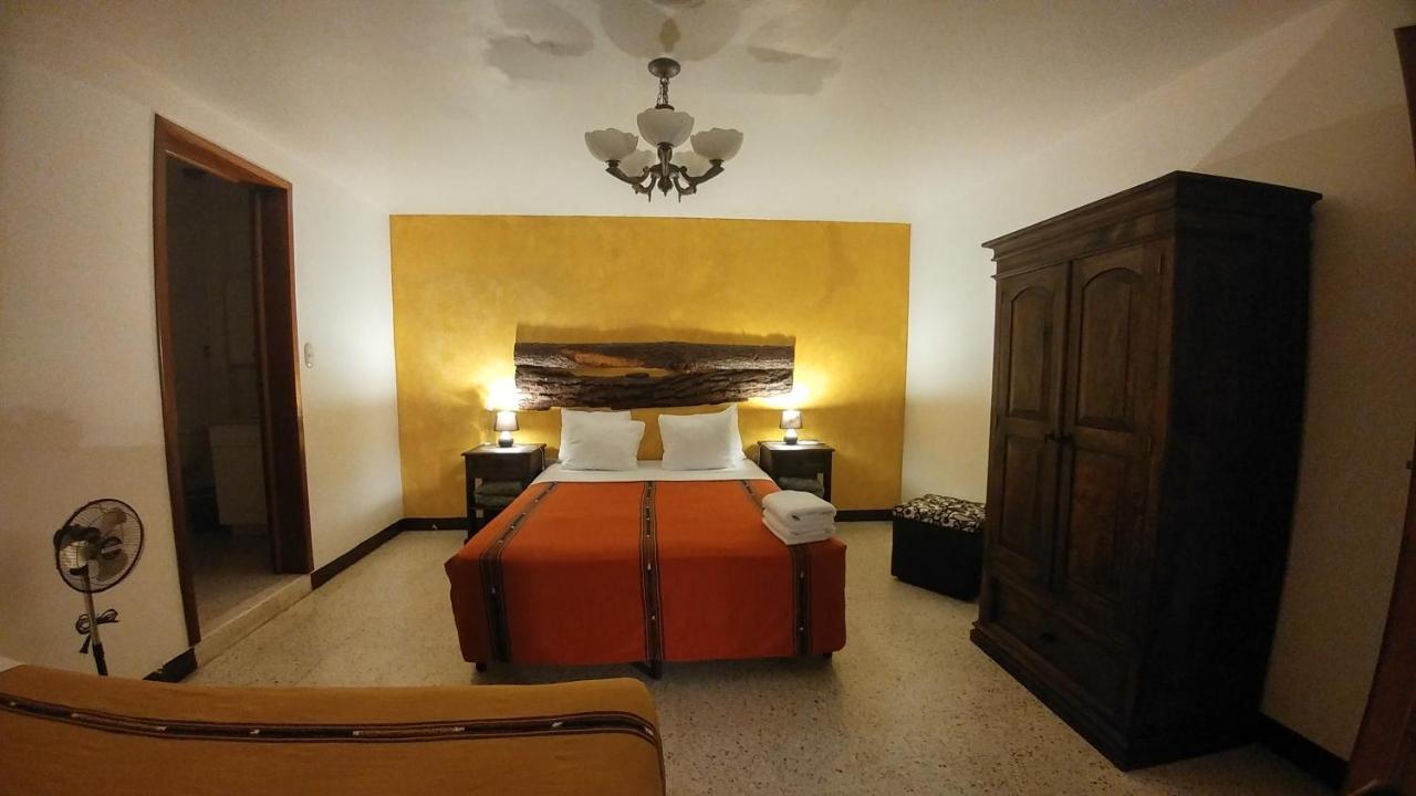 Ixkanul Antigua Hotel Экстерьер фото